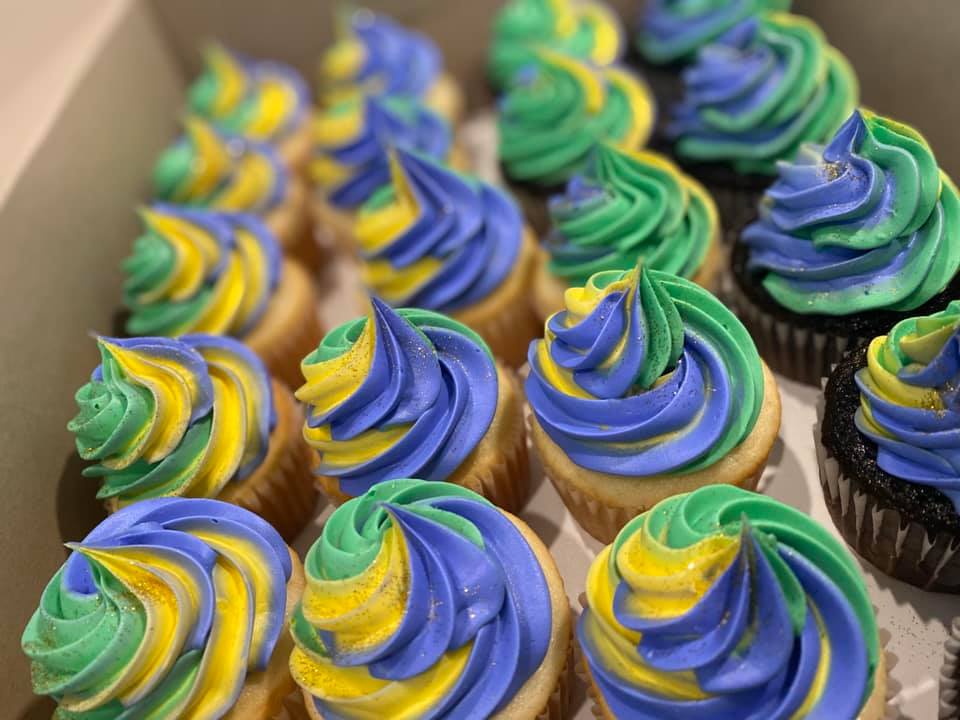 Yello & Blue Cupcakes